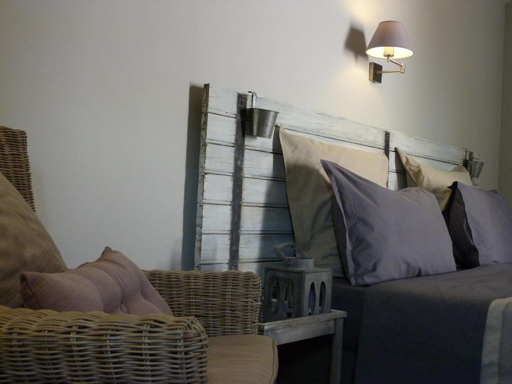Les Persiennes Hotell Saintes Rom bilde
